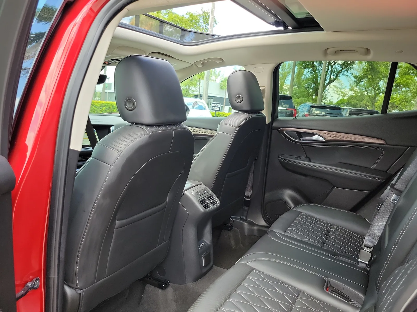 2023 Buick Envision Avenir photo 16