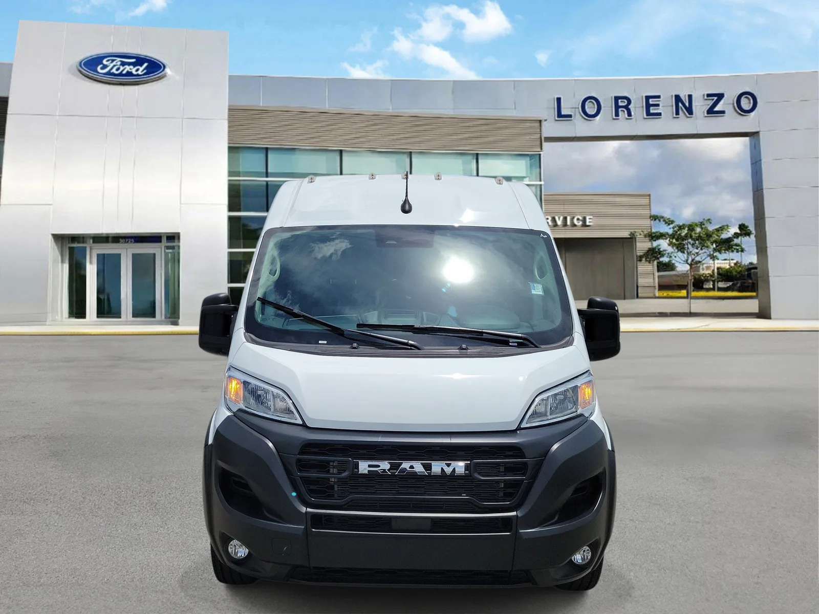 2026 RAM ProMaster Cargo Van Tradesman photo 2