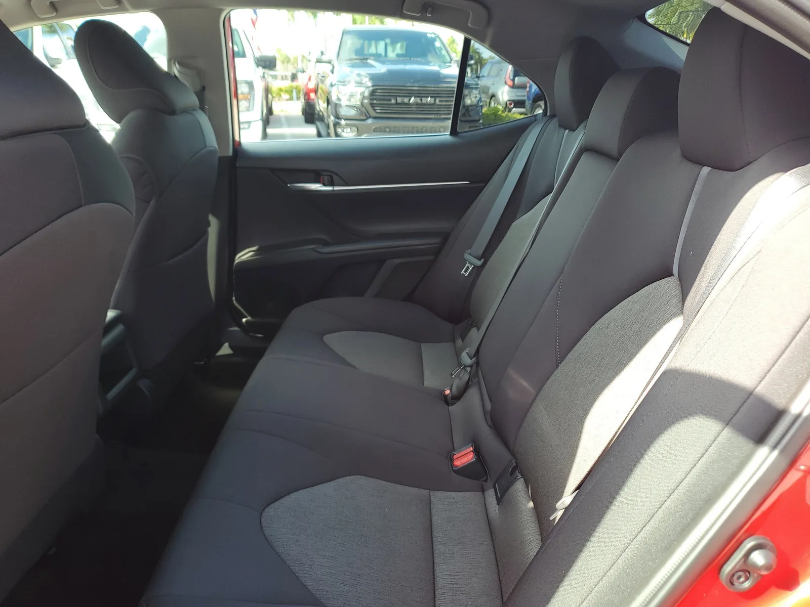 2023 Toyota Camry LE photo 13