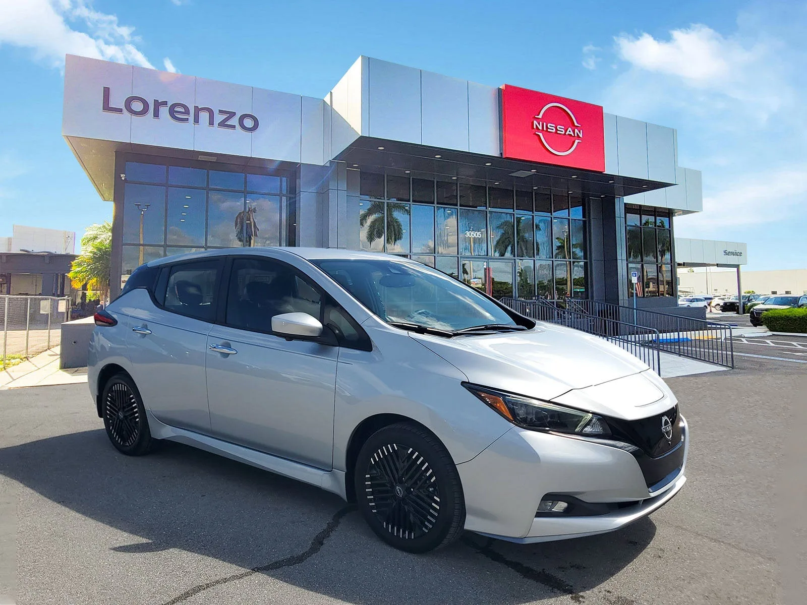 2024 Nissan LEAF SV PLUS photo 3