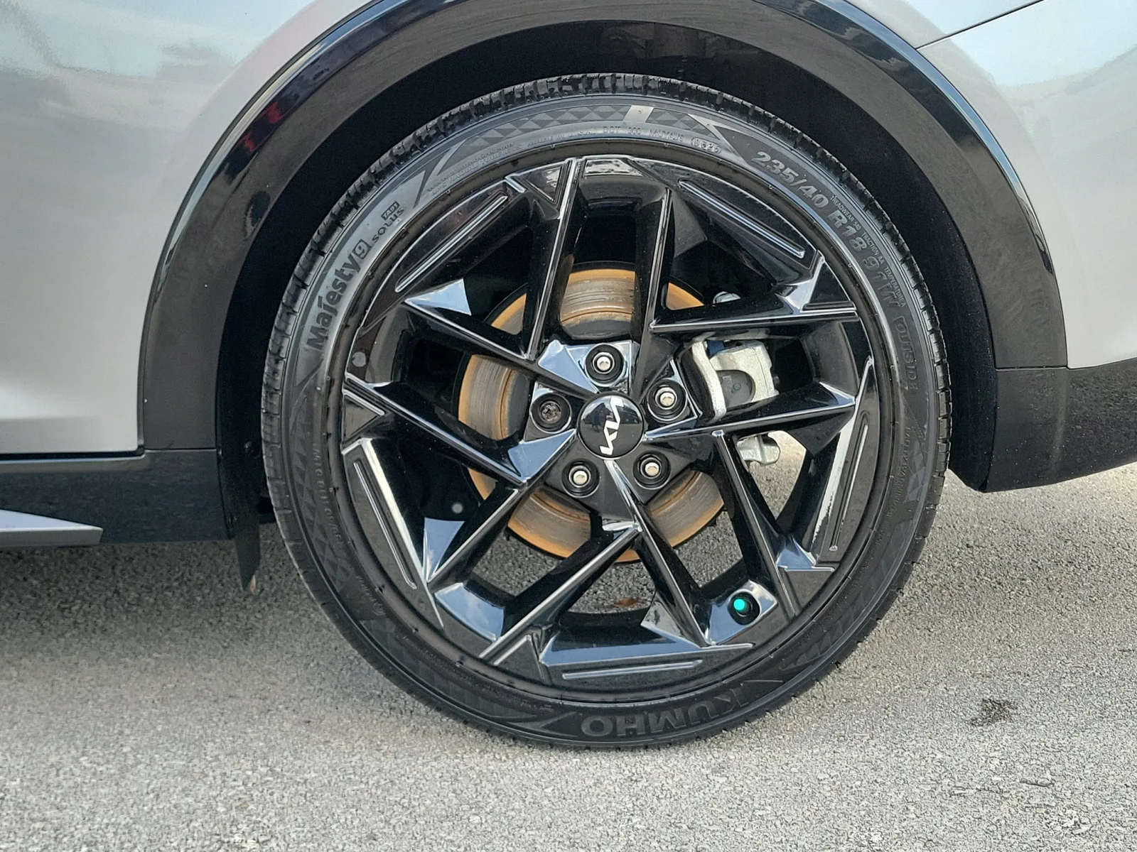 2025 Kia K4 GT-Line Turbo photo 9
