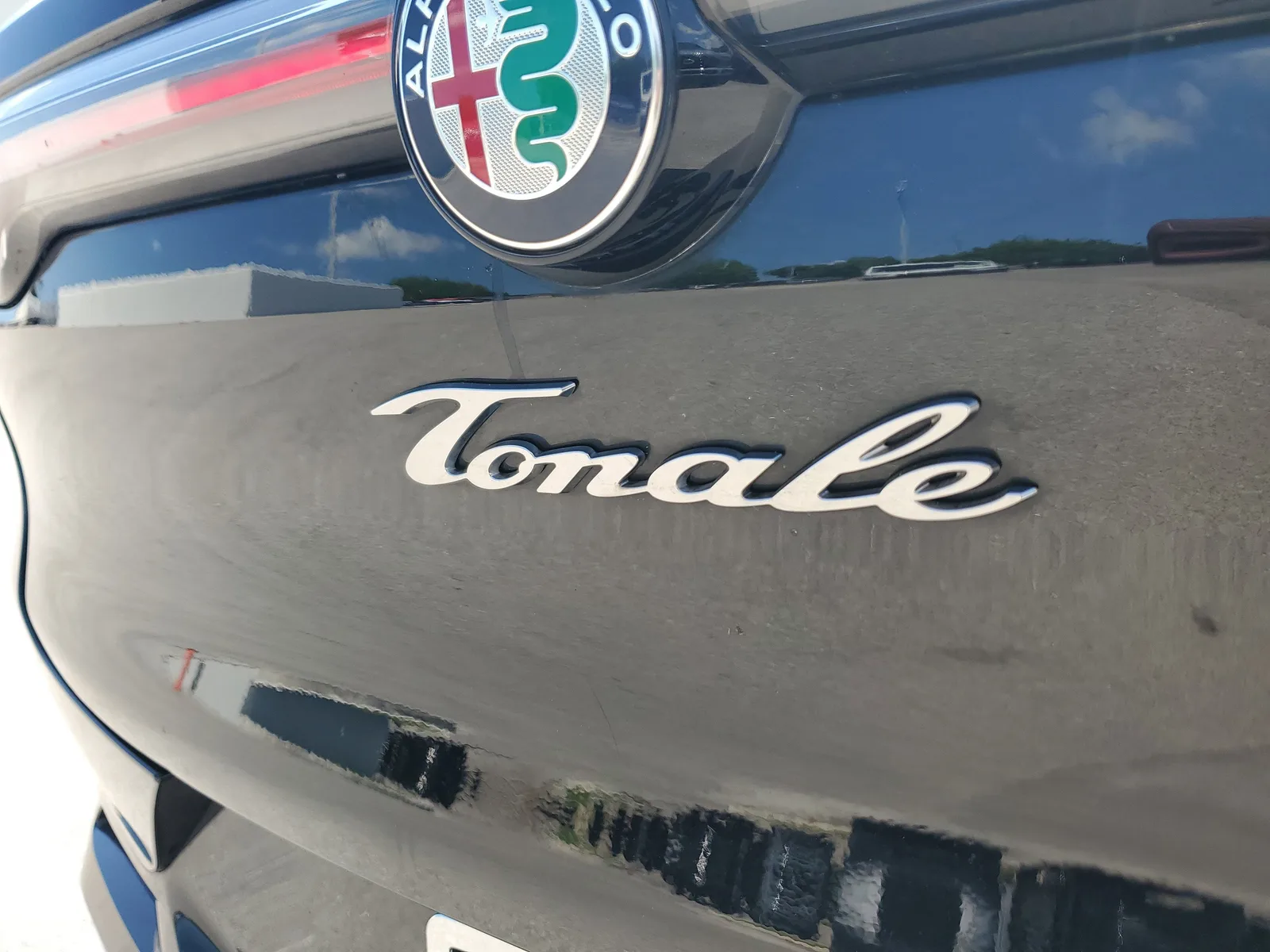 2024 Alfa Romeo Tonale Veloce E4WD photo 31