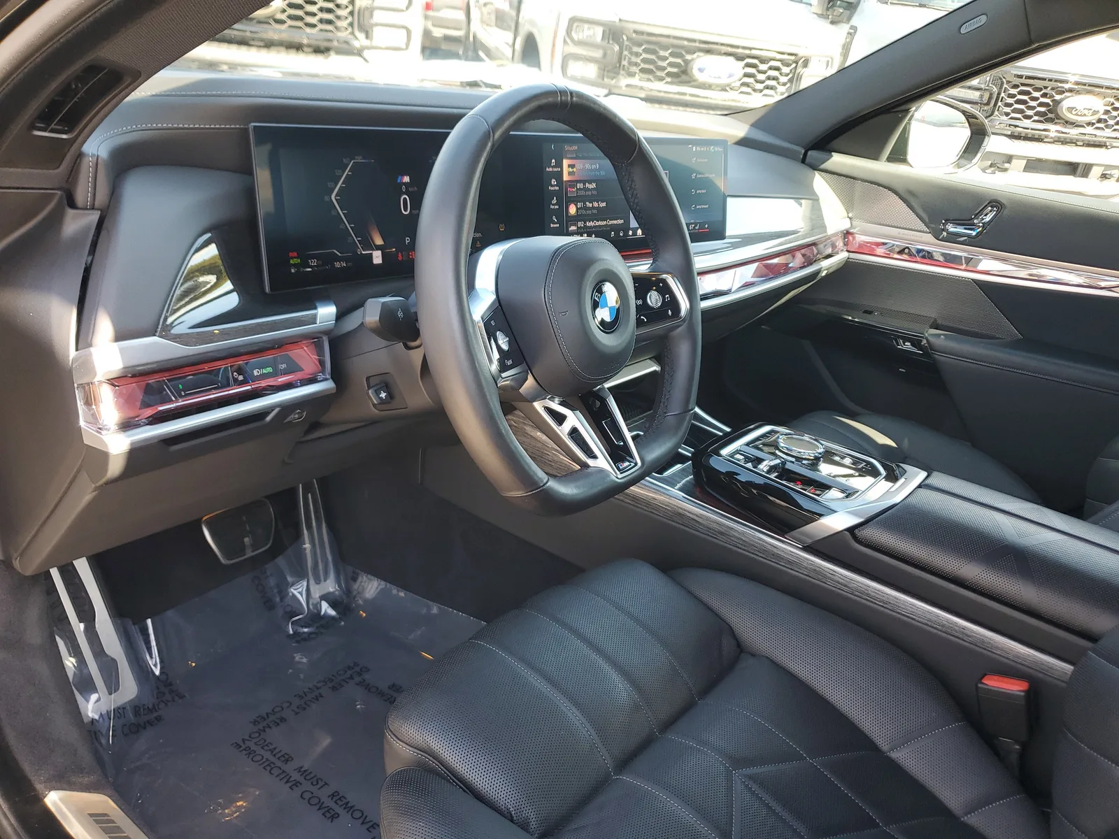 2024 BMW 7 Series 740i photo 9