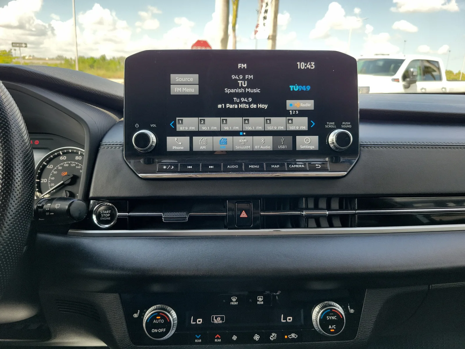 2022 Mitsubishi Outlander SEL photo 20