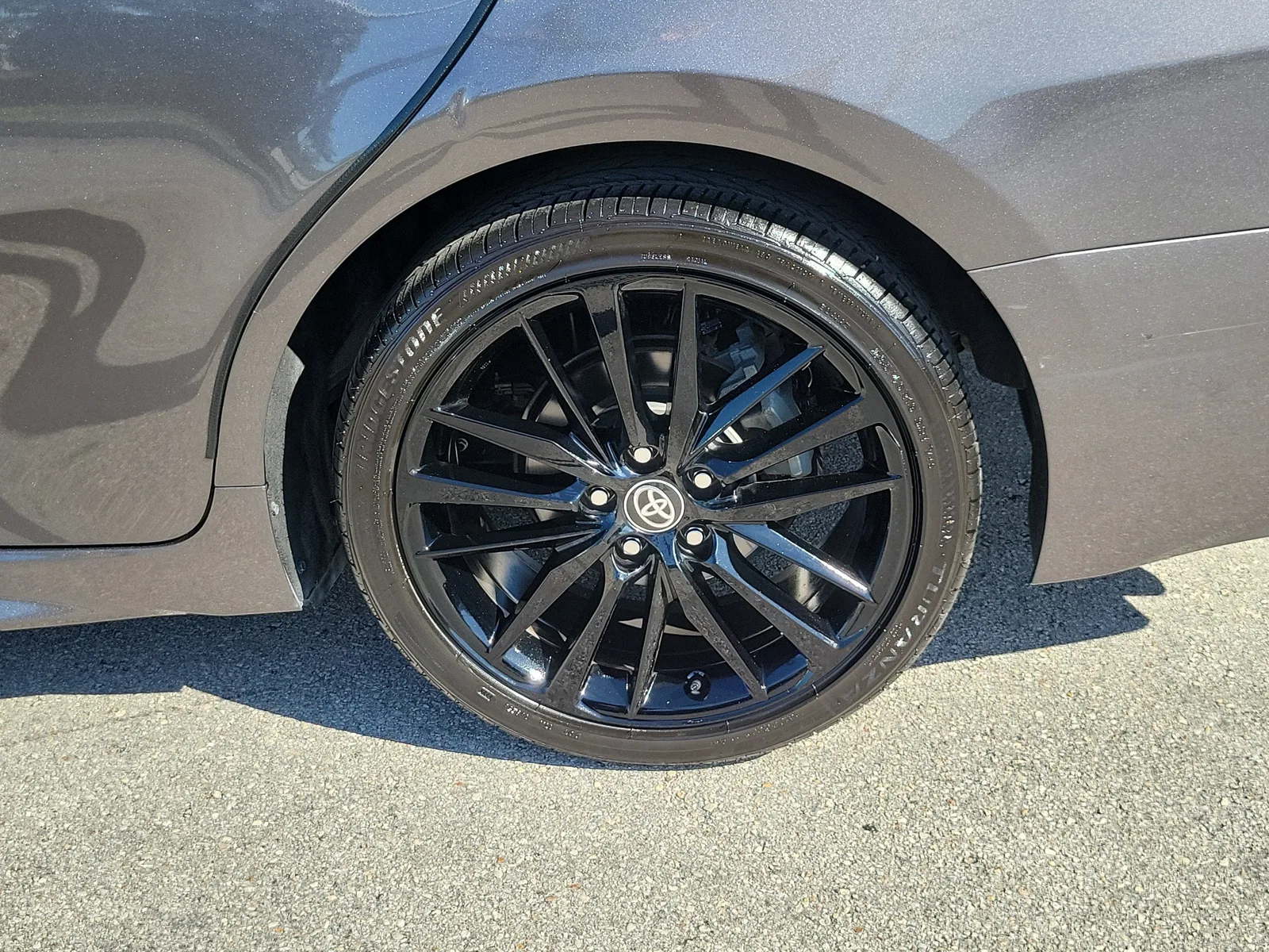 2023 Toyota Camry XSE photo 24