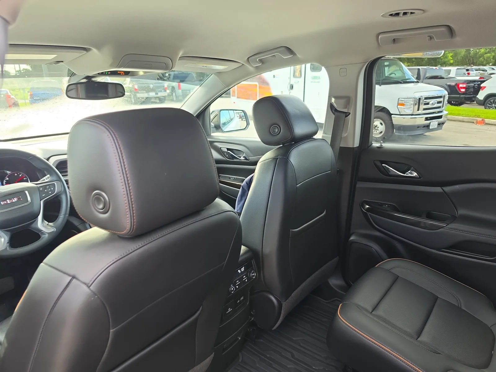 2023 GMC Acadia AT4 4WD photo 13