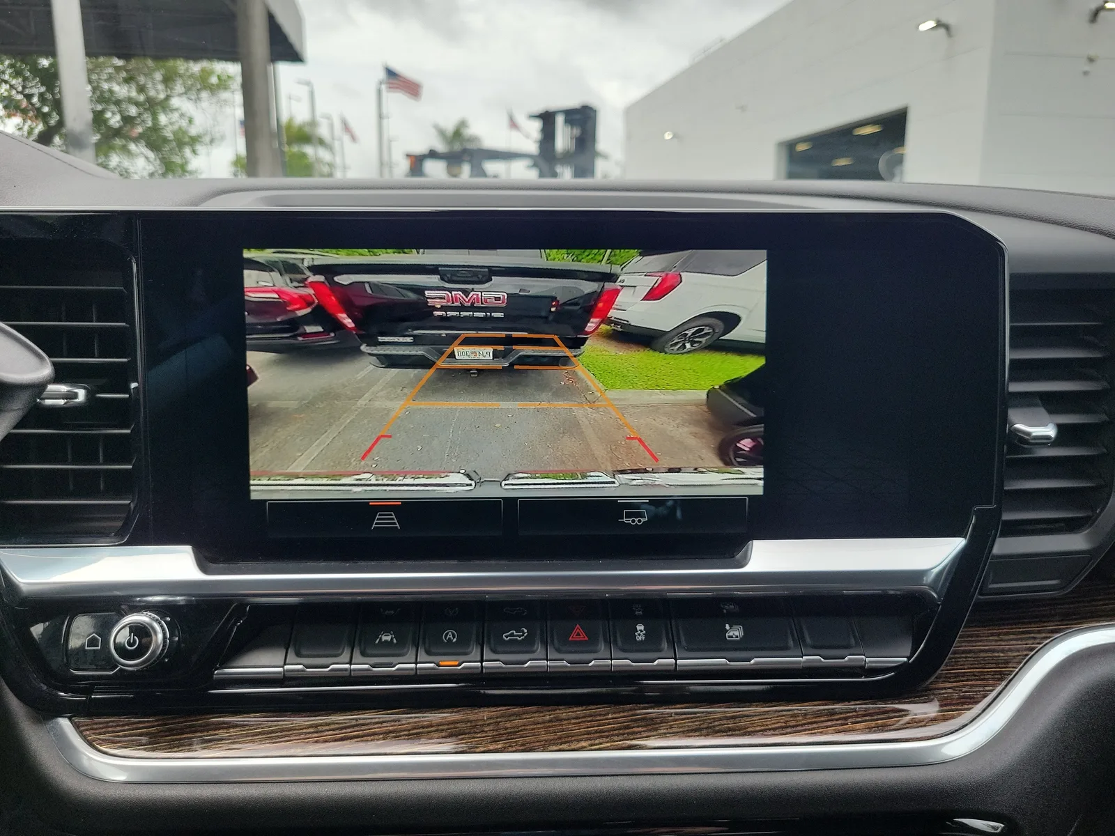 2024 GMC Sierra 1500 Elevation photo 11