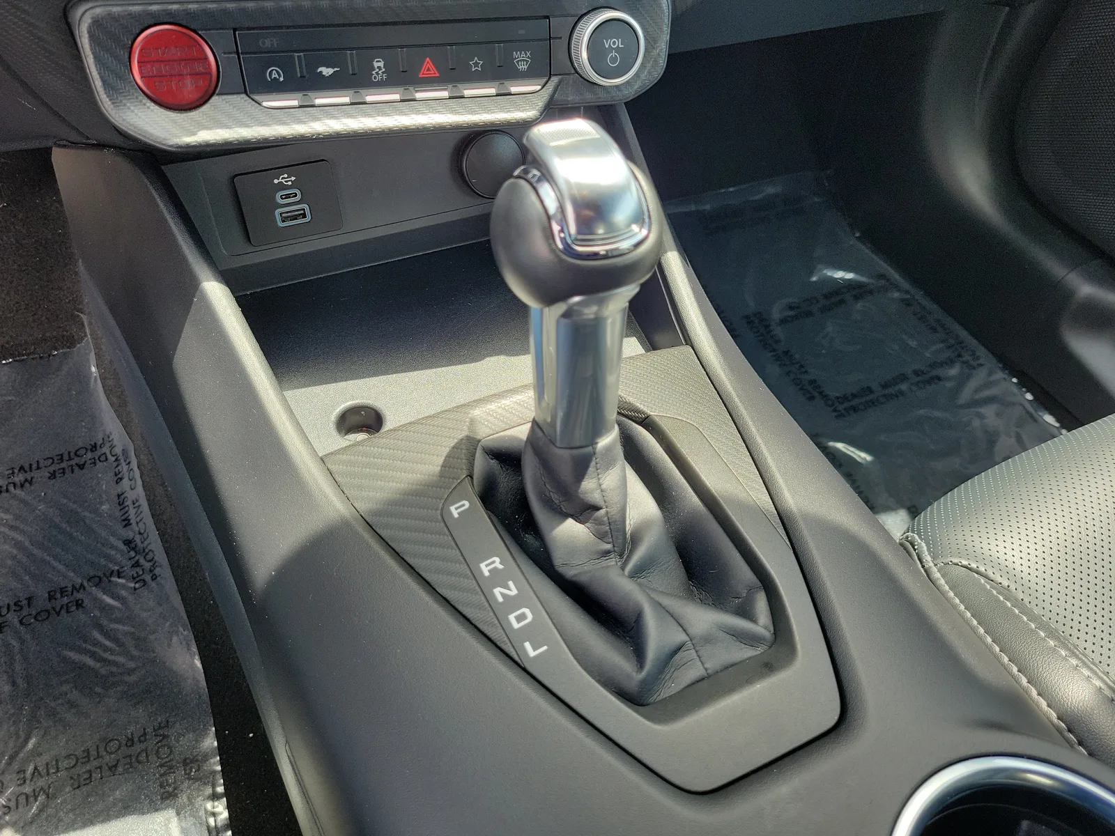 2025 Ford Mustang EcoBoost Premium photo 23
