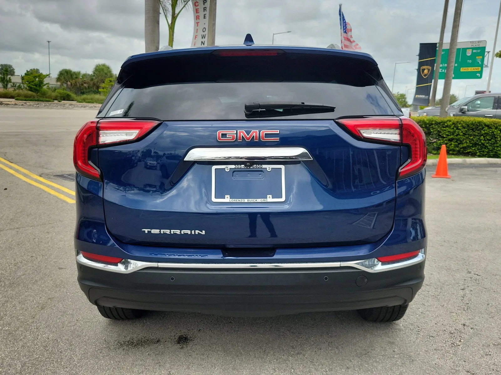 2022 GMC Terrain SLT photo 6