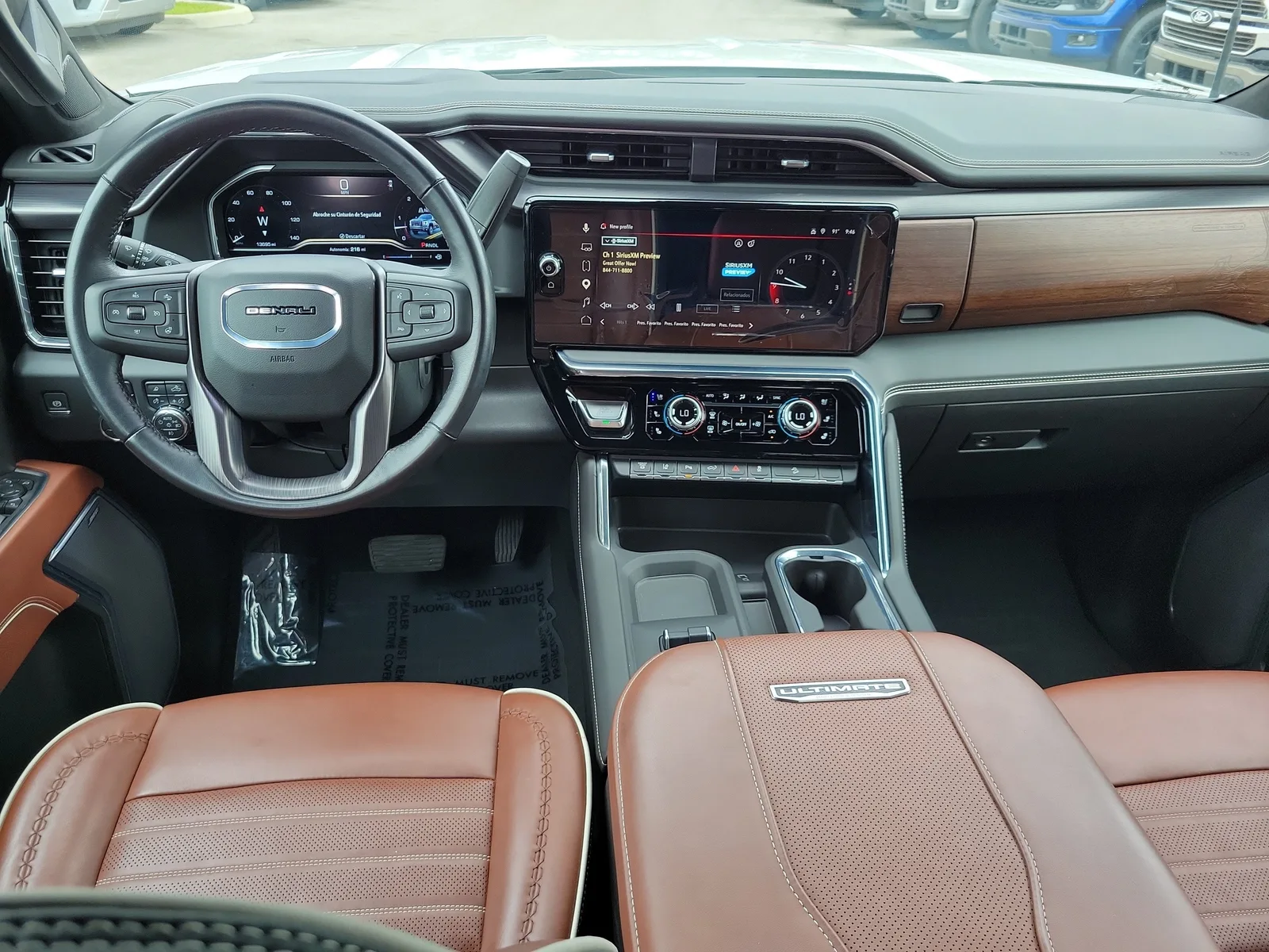 2025 GMC Sierra 2500HD Denali Ultimate 4WD Diesel photo 17