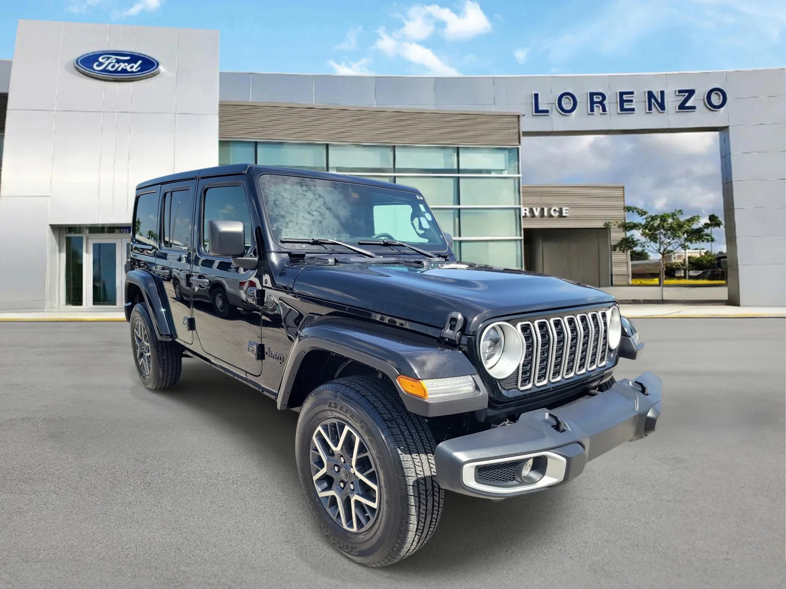 2025 Jeep Wrangler Sahara 4WD photo 3