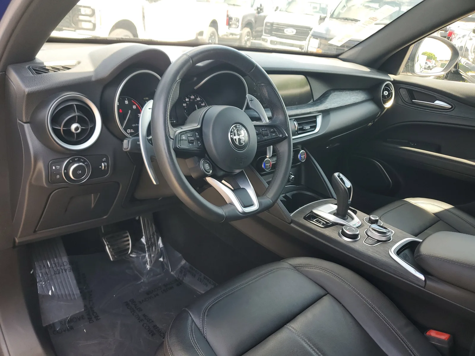 2022 Alfa Romeo Stelvio Sprint photo 9