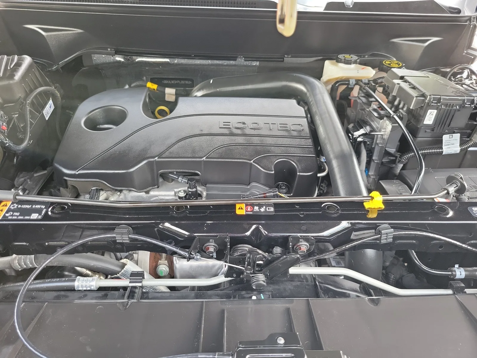 2023 GMC Terrain SLE photo 27