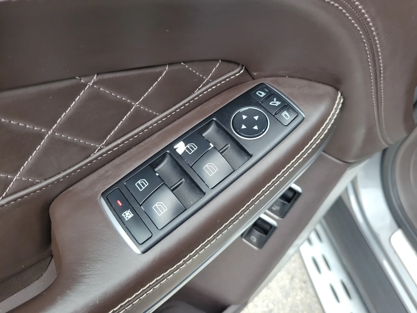 2018 Mercedes-Benz GLS GLS 550 photo 28