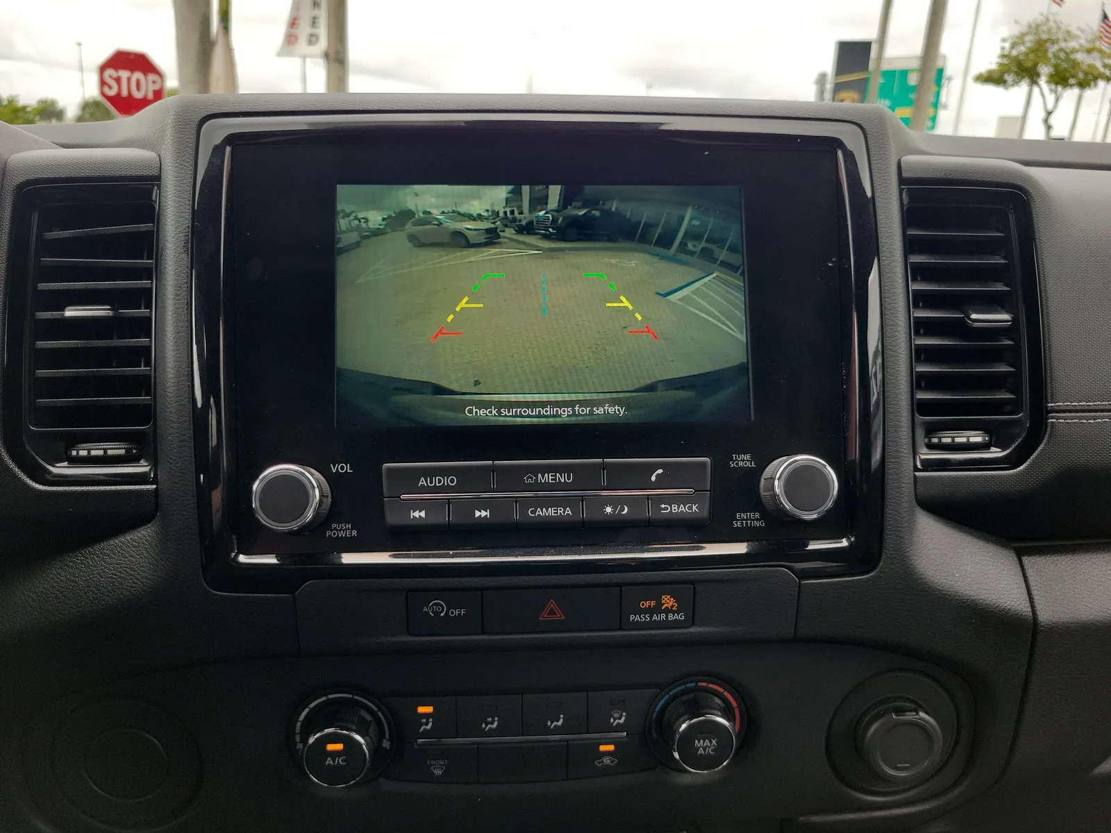 2023 Nissan Frontier SV photo 27
