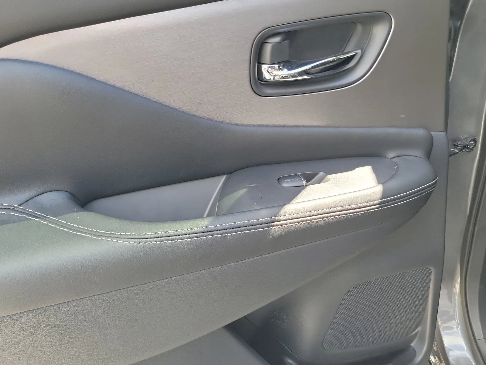 2023 Nissan Murano SL photo 30