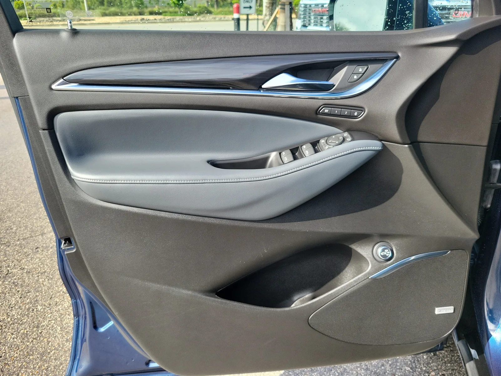 2023 Buick Enclave Premium photo 23