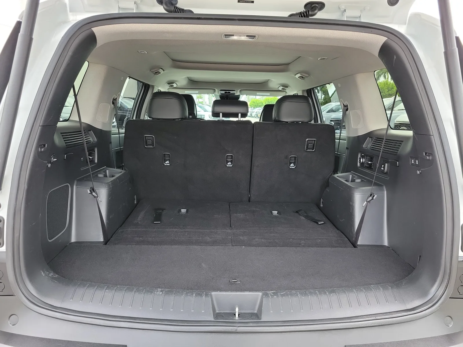 2025 Hyundai Santa Fe Limited photo 17