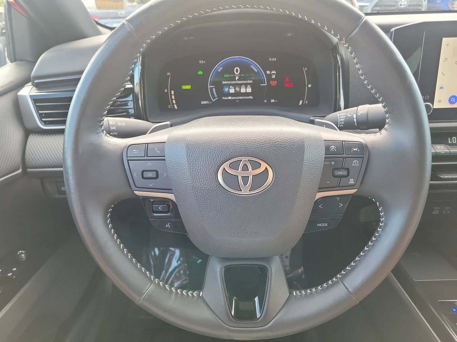 2025 Toyota Camry SE photo 19