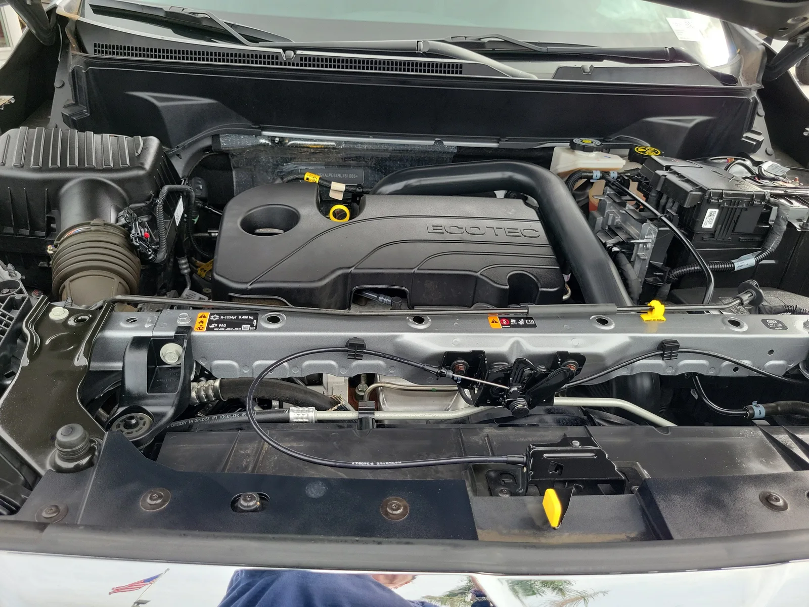 2024 GMC Terrain SLT photo 28