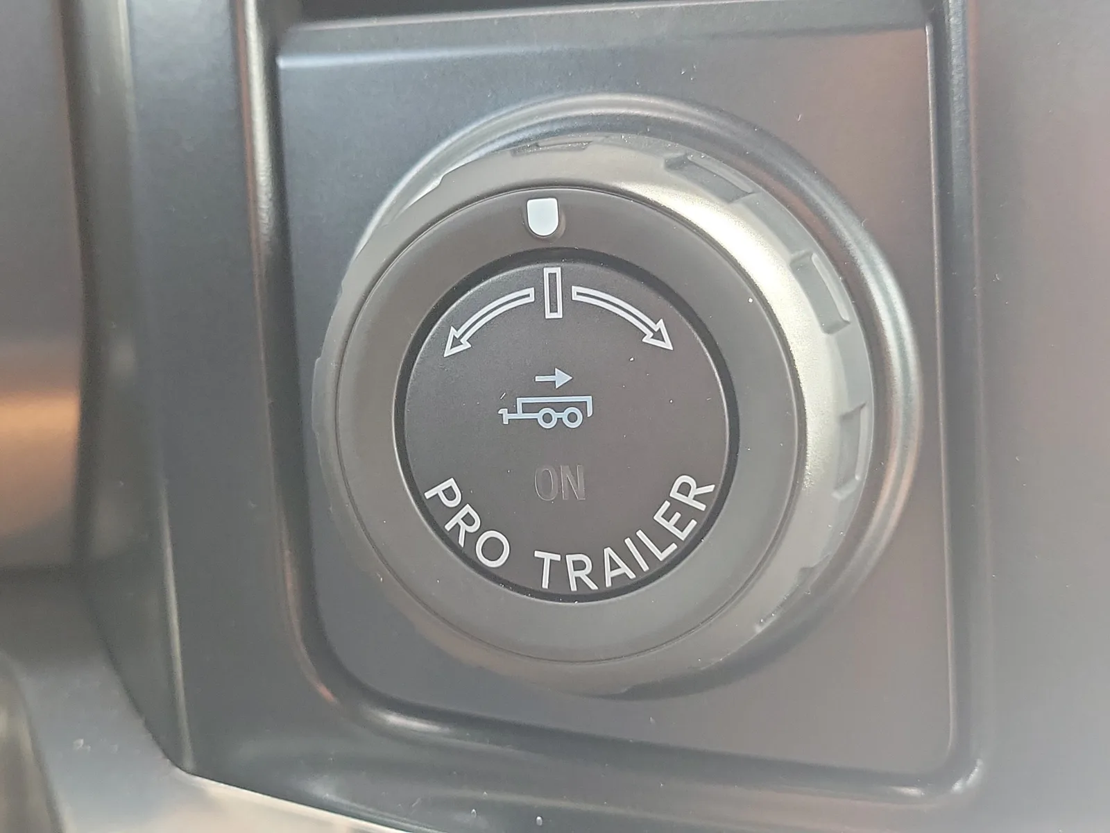 2026 Ford Super Duty F-350 SRW King Ranch 4WD Diesel photo 27