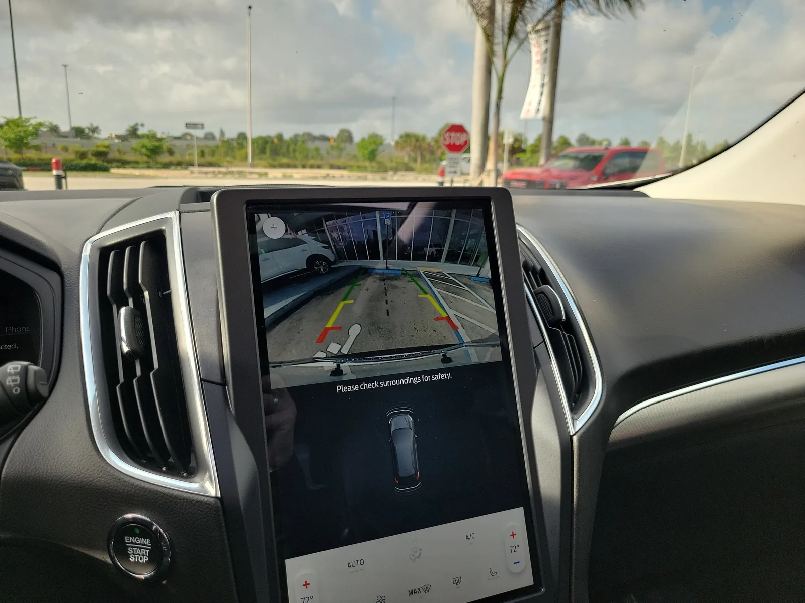 2022 Ford Edge Titanium 4WD photo 10