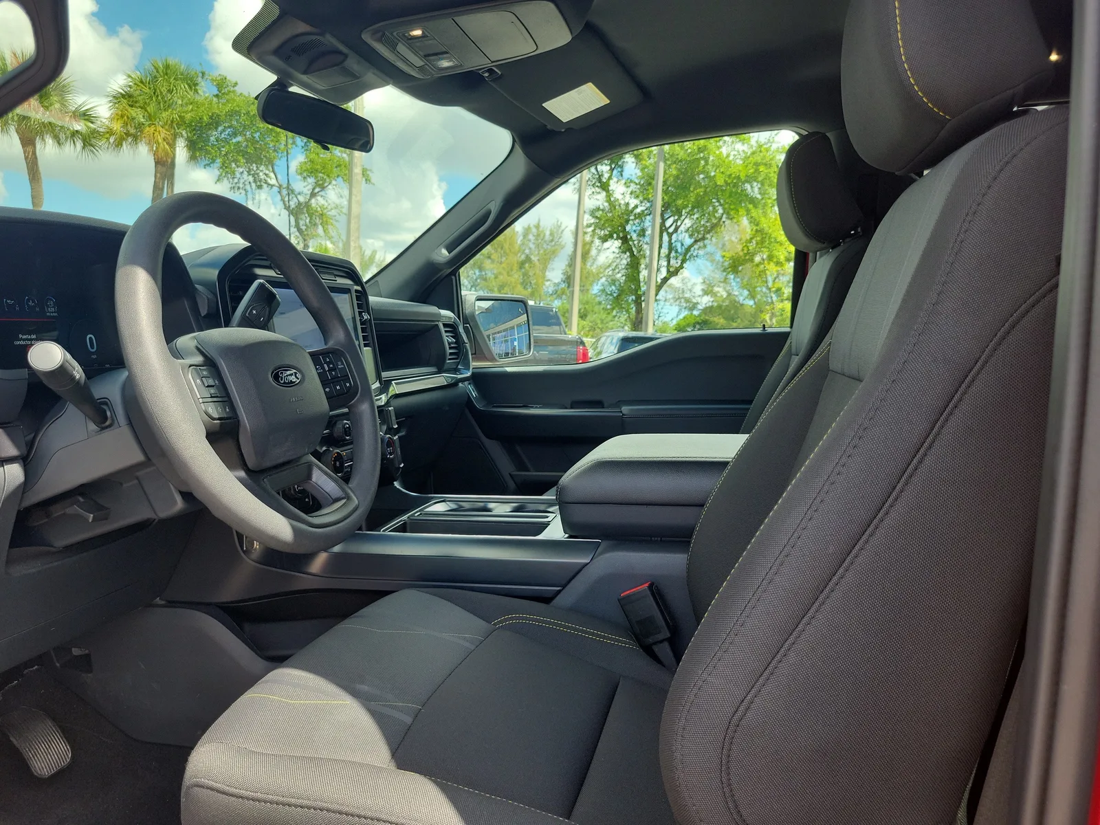 2024 Ford F-150 STX photo 12