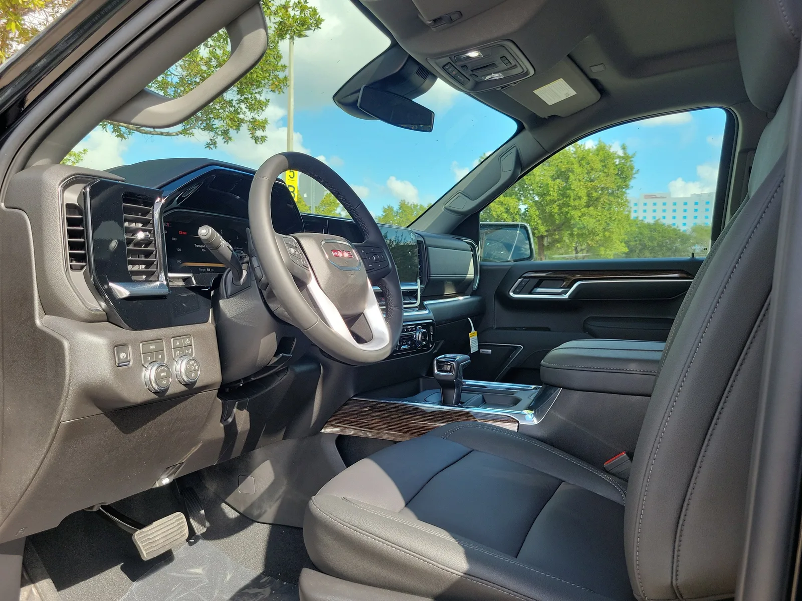 2026 GMC Sierra 1500 Elevation photo 8