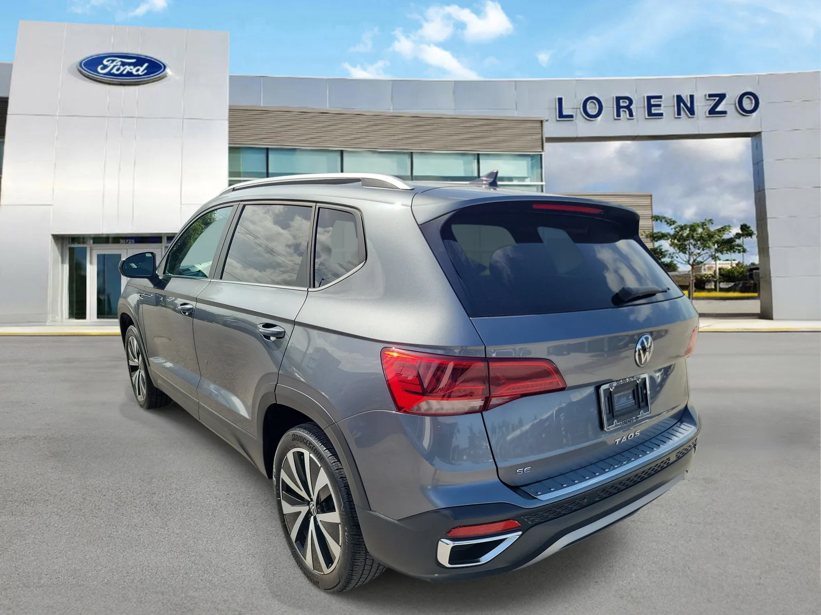 2022 Volkswagen Taos SE photo 7