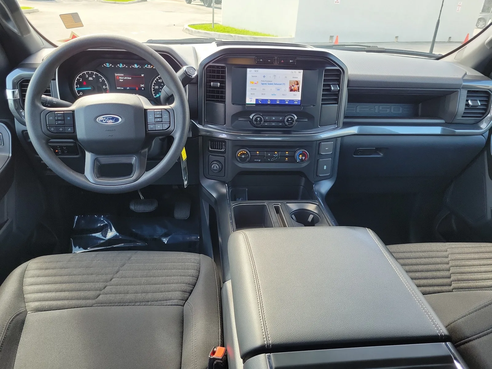 2023 Ford F-150 XL photo 15