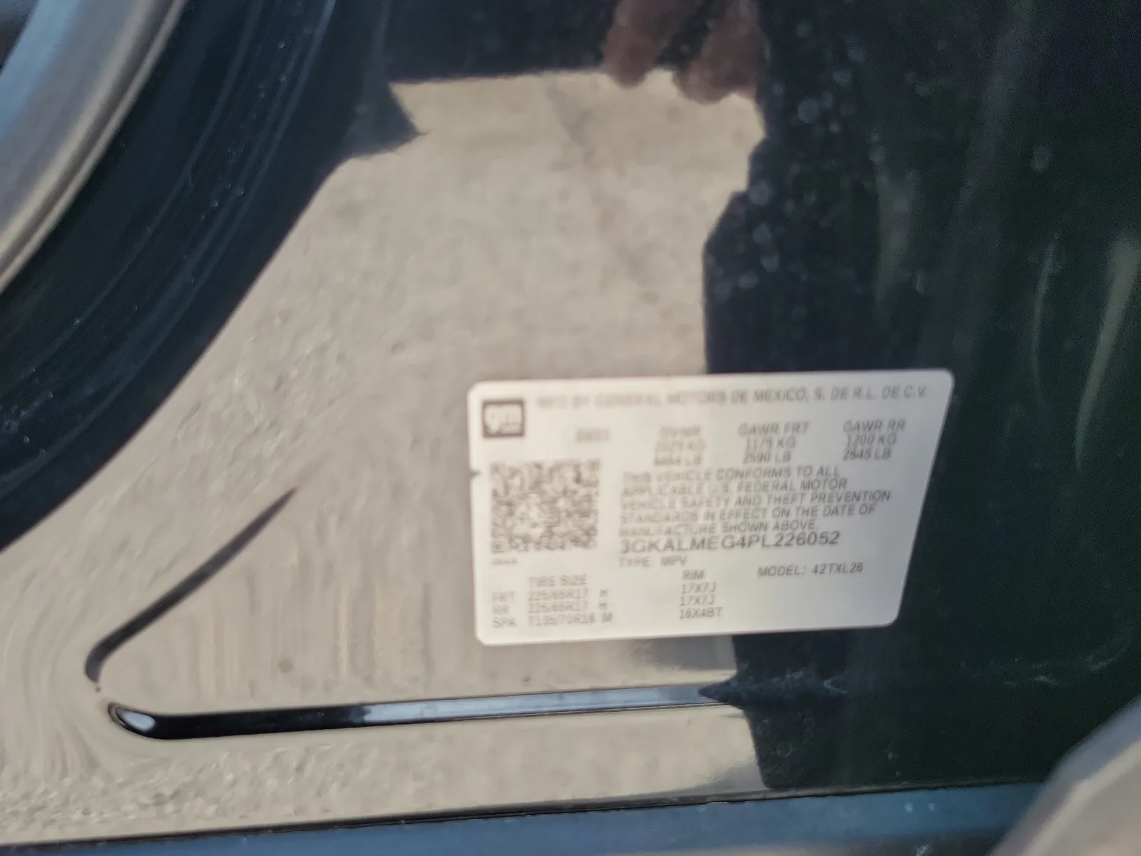 2023 GMC Terrain SLE photo 32