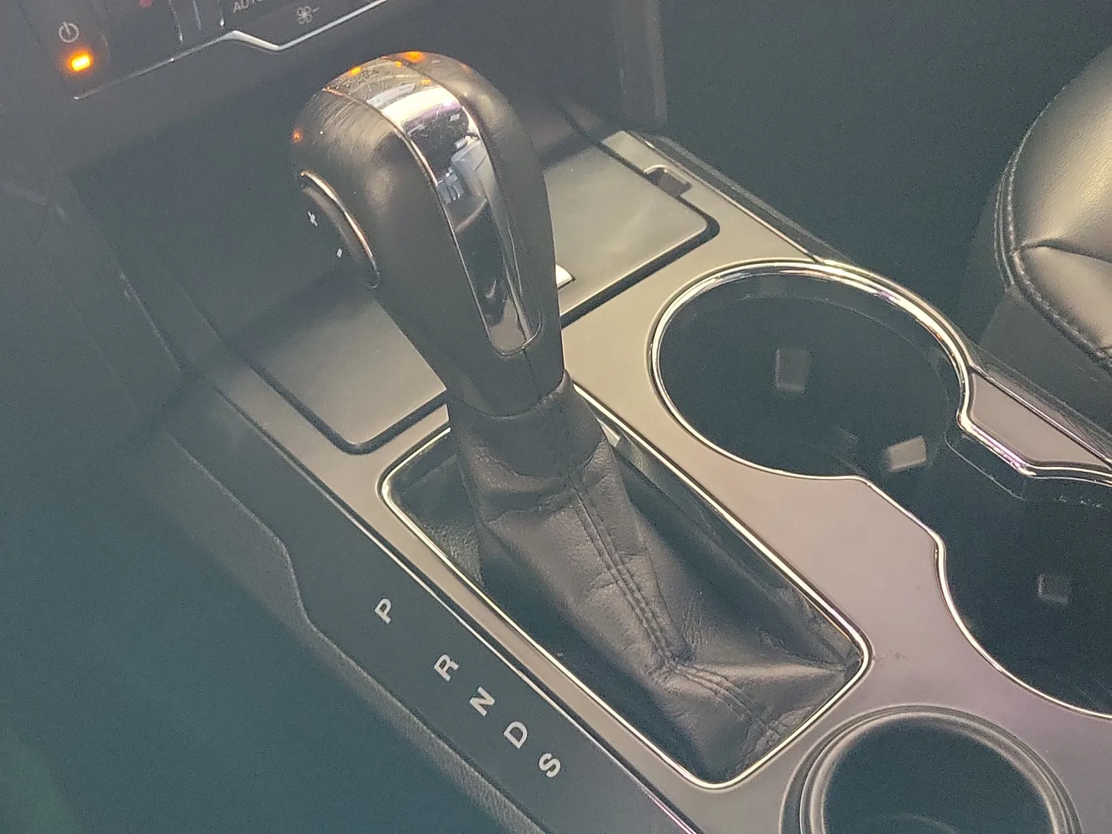 2019 Ford Explorer XLT photo 26