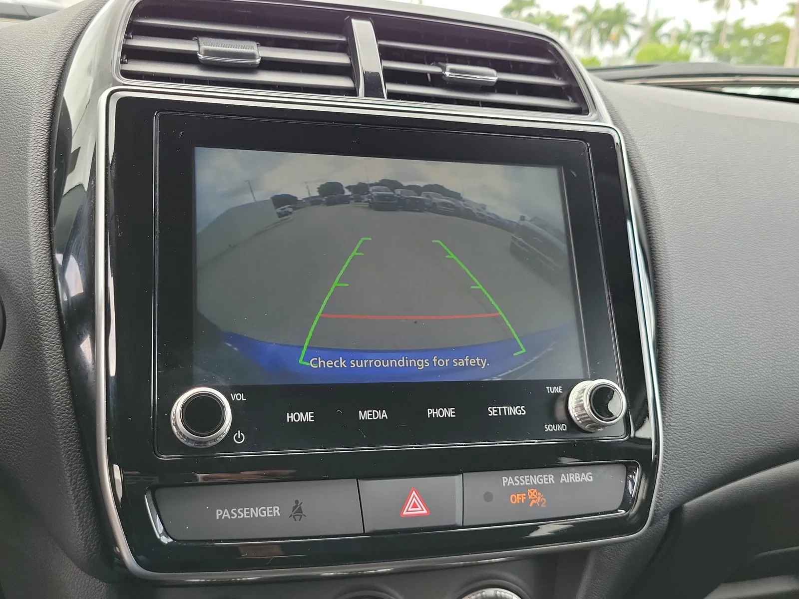 2025 Mitsubishi Outlander Sport LE photo 10