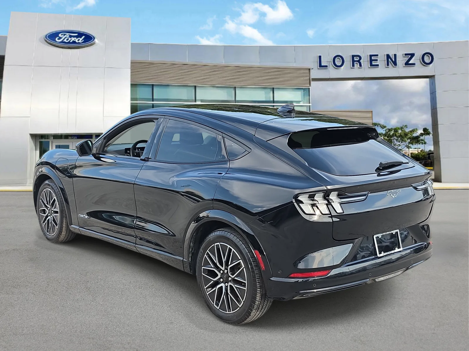 2024 Ford Mustang Mach-E Premium photo 6