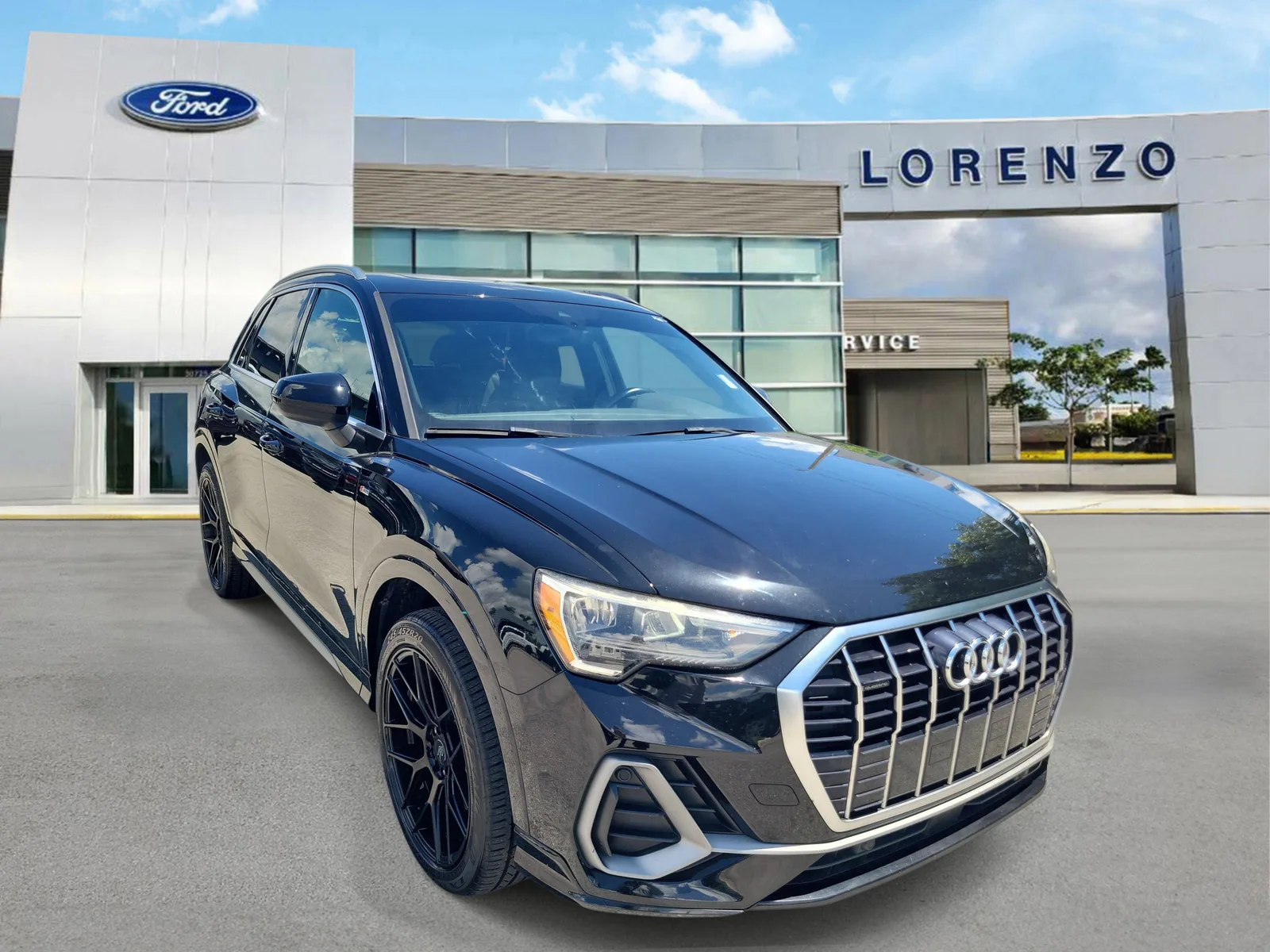 2020 Audi Q3 S line Premium photo 3