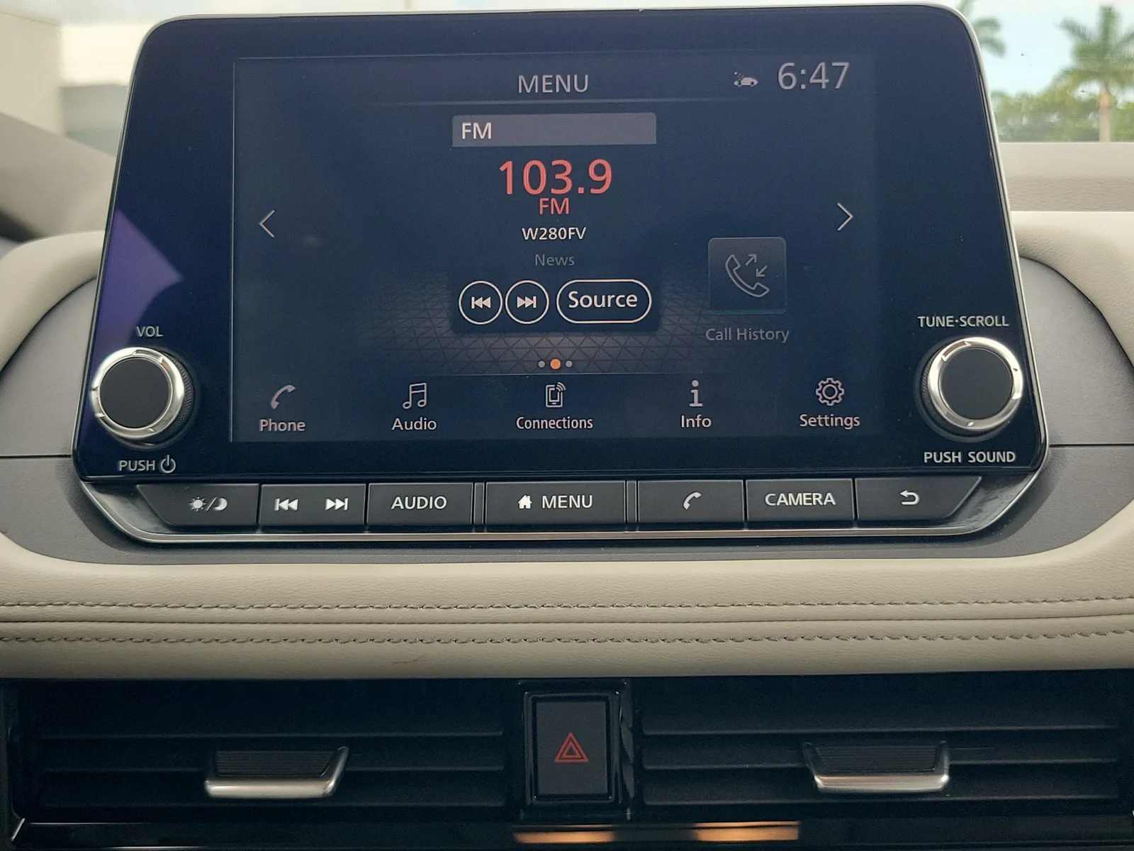 2022 Nissan Rogue SL photo 25
