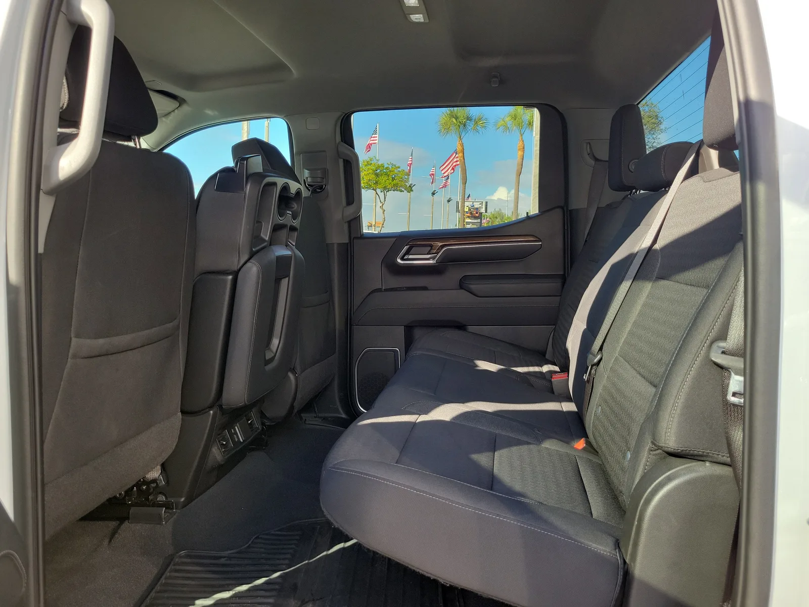 2023 Chevrolet Silverado 1500 LT photo 15