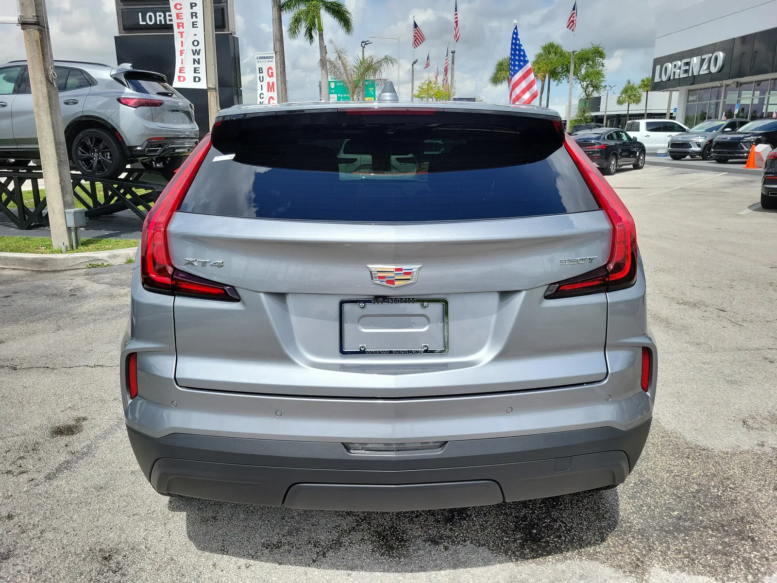 2024 Cadillac XT4 Luxury photo 6