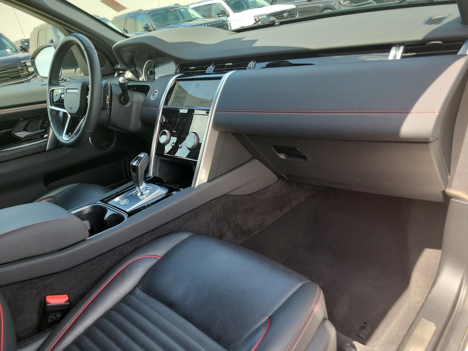 2023 Land Rover Discovery Sport S R-Dynamic photo 20