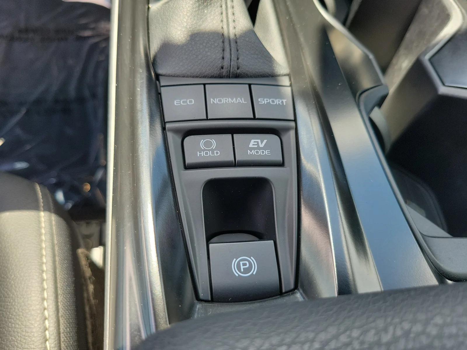 2026 Toyota Camry SE photo 24