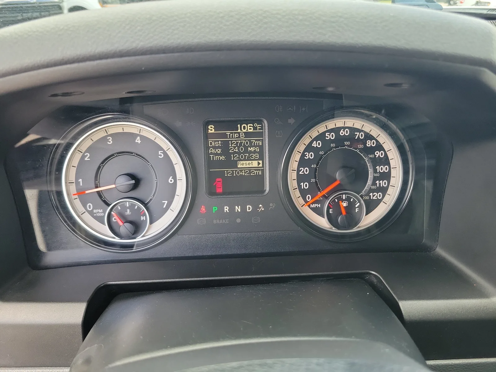 2019 RAM 1500 Classic SLT photo 31