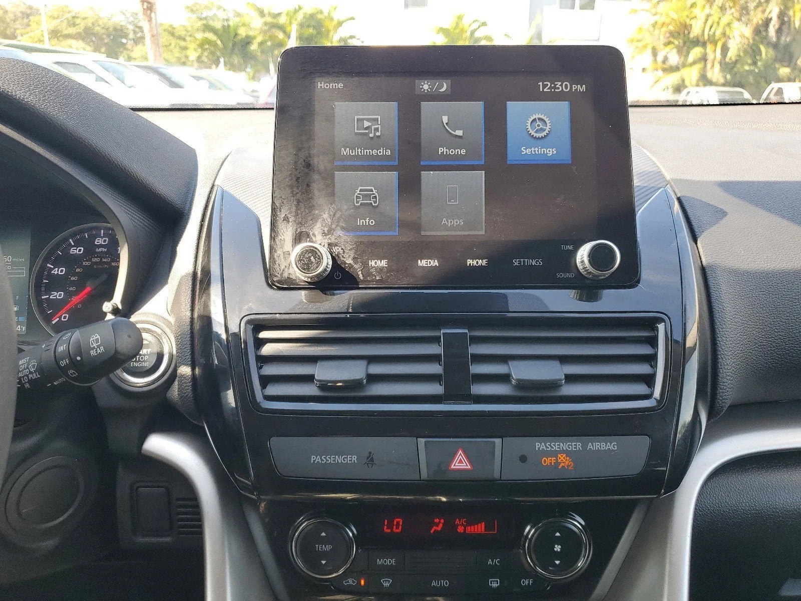 2024 Mitsubishi Eclipse Cross LE photo 23