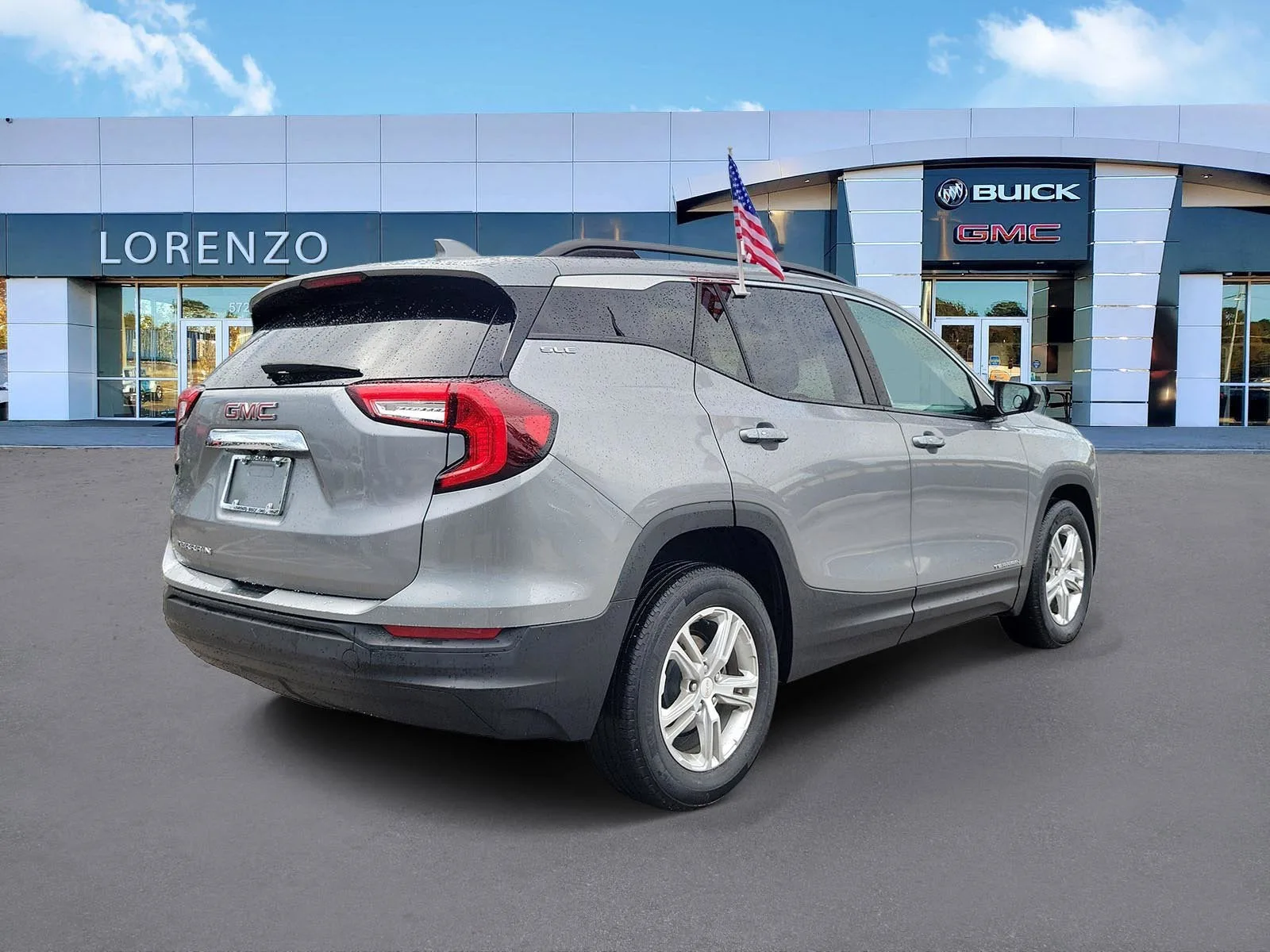 2023 GMC Terrain SLE photo 5
