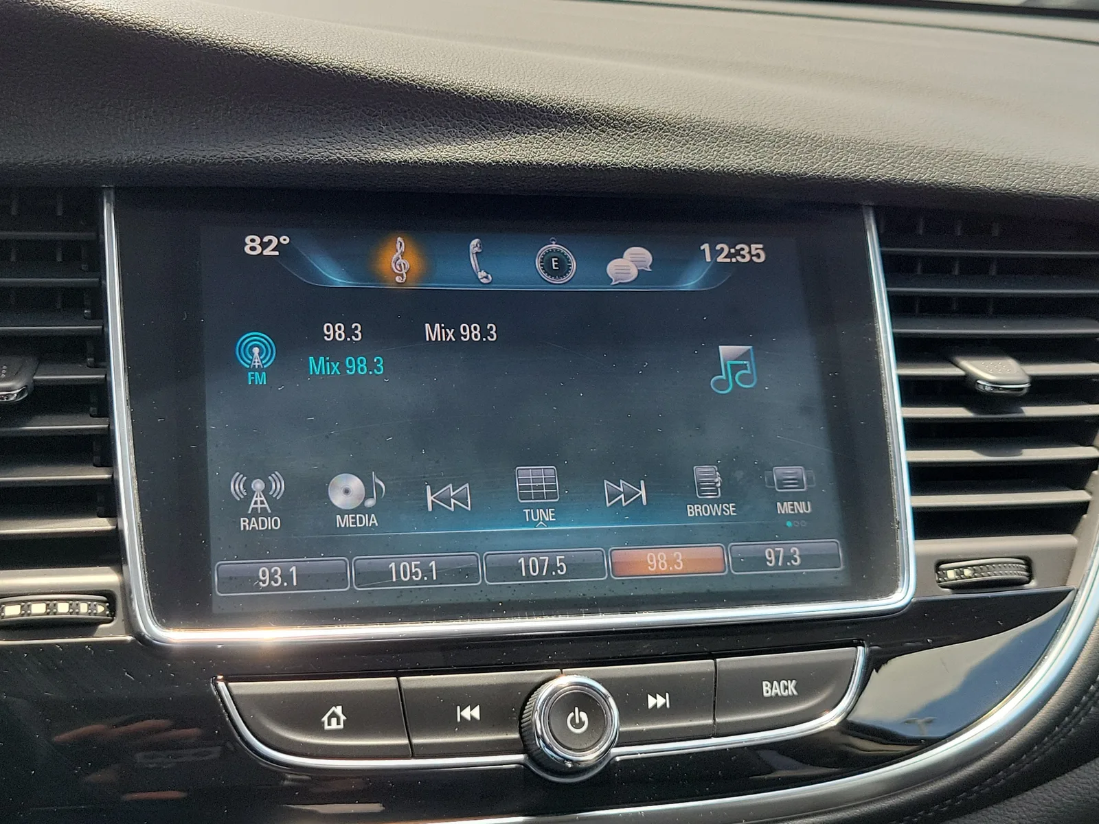 2018 Buick Encore Preferred photo 29