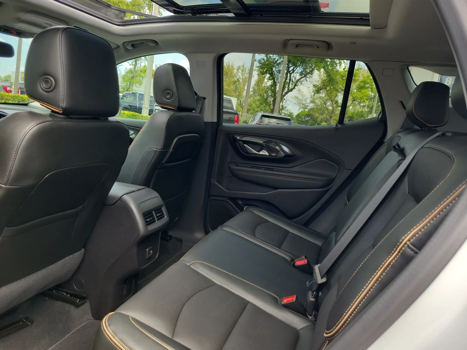 2024 GMC Terrain AT4 photo 14