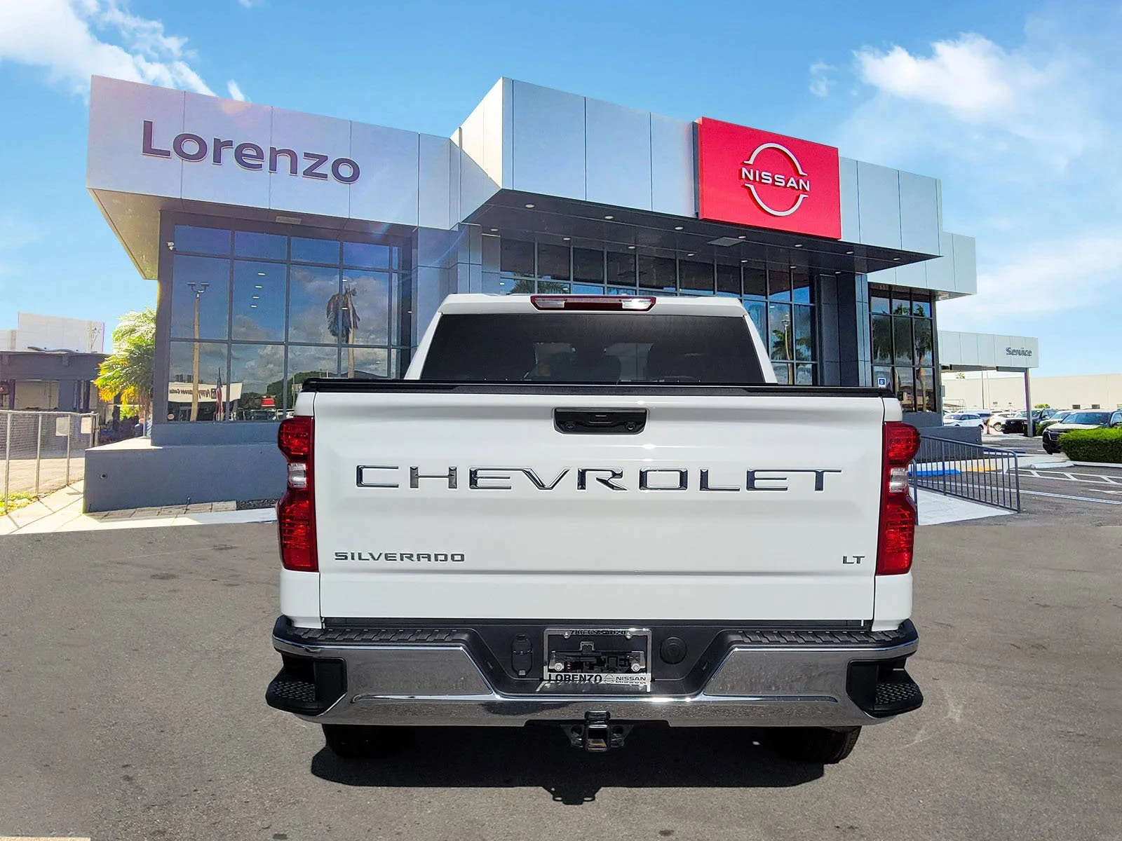 2025 Chevrolet Silverado 1500 LT photo 6