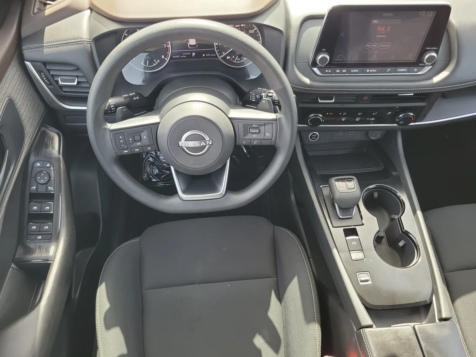 2023 Nissan Rogue S photo 18