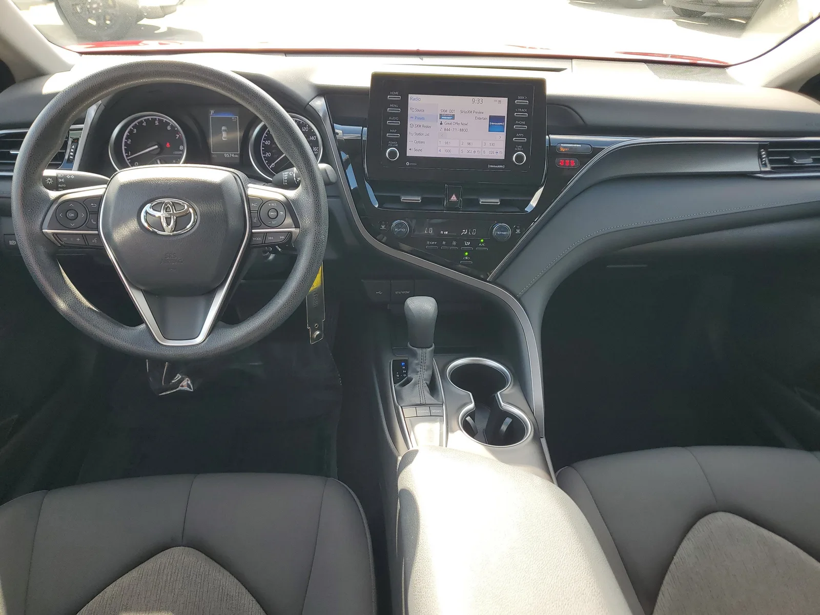 2023 Toyota Camry LE photo 15