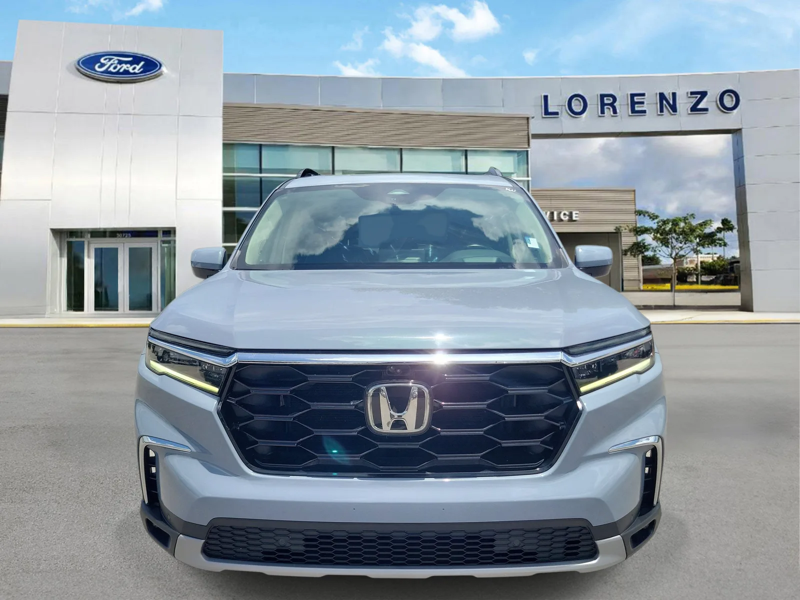 2024 Honda Pilot Elite photo 2