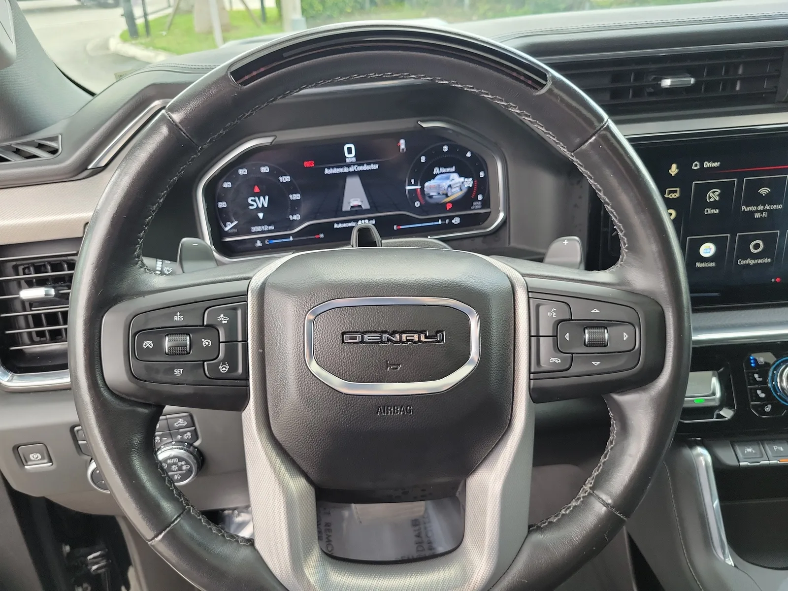 2024 GMC Sierra 1500 Denali photo 19